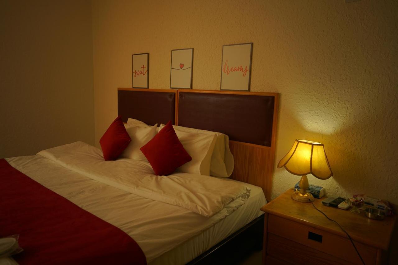 Petra Home Hotel Вади Муса Екстериор снимка